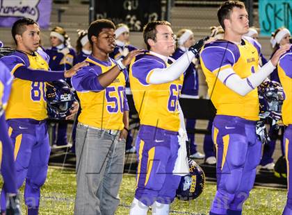 Thumbnail 2 in Leonard vs Edgewood (UIL 2A Bi-District Playoff) photogallery.