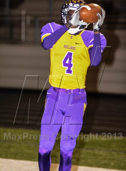 Thumbnail 1 in Leonard vs Edgewood (UIL 2A Bi-District Playoff) photogallery.