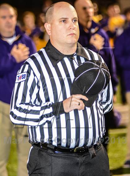 Thumbnail 1 in Leonard vs Edgewood (UIL 2A Bi-District Playoff) photogallery.