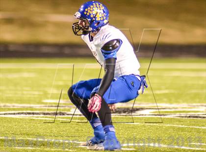 Thumbnail 2 in Leonard vs Edgewood (UIL 2A Bi-District Playoff) photogallery.