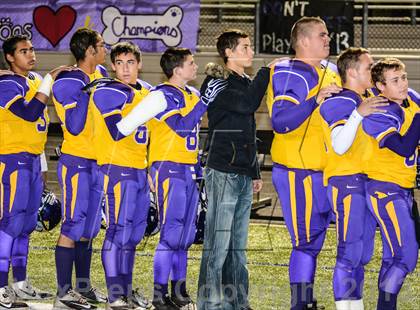 Thumbnail 3 in Leonard vs Edgewood (UIL 2A Bi-District Playoff) photogallery.