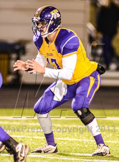 Thumbnail 2 in Leonard vs Edgewood (UIL 2A Bi-District Playoff) photogallery.