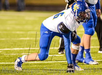 Thumbnail 3 in Leonard vs Edgewood (UIL 2A Bi-District Playoff) photogallery.