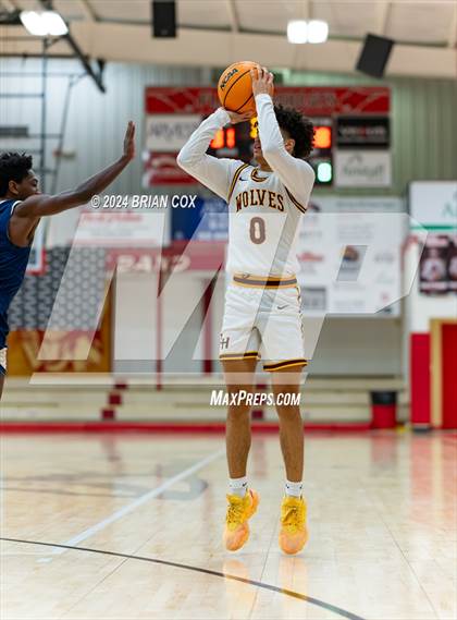 Thumbnail 1 in Shiloh Christian vs Lake Hamilton (Billy Ply Classic) photogallery.