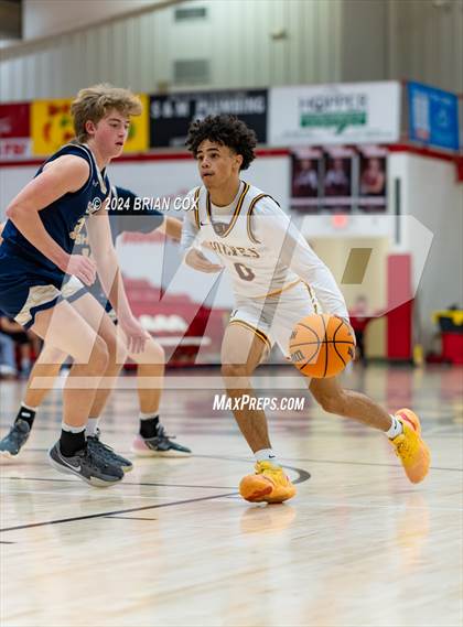 Thumbnail 2 in Shiloh Christian vs Lake Hamilton (Billy Ply Classic) photogallery.
