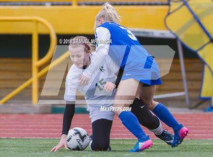 Thumbnail 2 in Millard North @ Pius X photogallery.