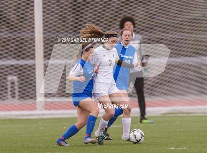 Thumbnail 3 in Millard North @ Pius X photogallery.