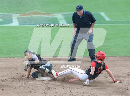 Thumbnail 1 in Katy vs. Forney (UIL 6A D2 Softball Final) photogallery.