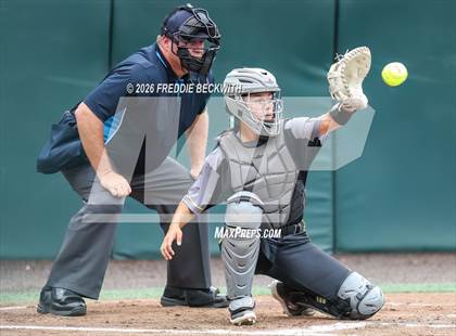 Thumbnail 2 in Katy vs. Forney (UIL 6A D2 Softball Final) photogallery.