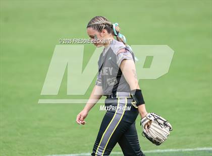 Thumbnail 1 in Katy vs. Forney (UIL 6A D2 Softball Final) photogallery.