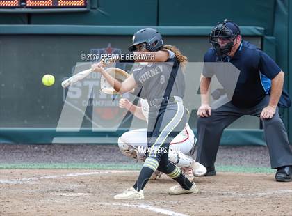 Thumbnail 1 in Katy vs. Forney (UIL 6A D2 Softball Final) photogallery.