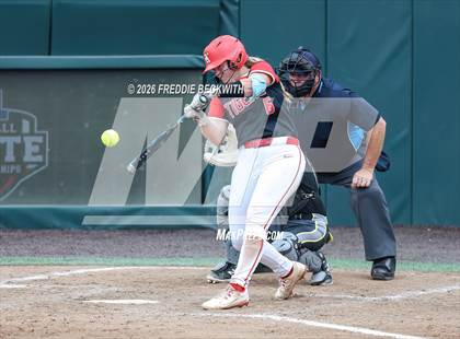 Thumbnail 3 in Katy vs. Forney (UIL 6A D2 Softball Final) photogallery.