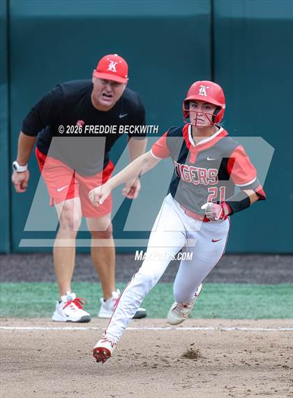 Thumbnail 3 in Katy vs. Forney (UIL 6A D2 Softball Final) photogallery.