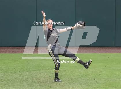 Thumbnail 3 in Katy vs. Forney (UIL 6A D2 Softball Final) photogallery.