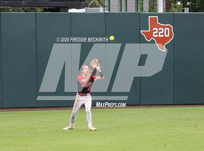 Thumbnail 2 in Katy vs. Forney (UIL 6A D2 Softball Final) photogallery.