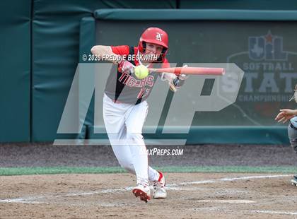 Thumbnail 3 in Katy vs. Forney (UIL 6A D2 Softball Final) photogallery.
