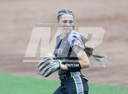 Thumbnail 3 in Katy vs. Forney (UIL 6A D2 Softball Final) photogallery.