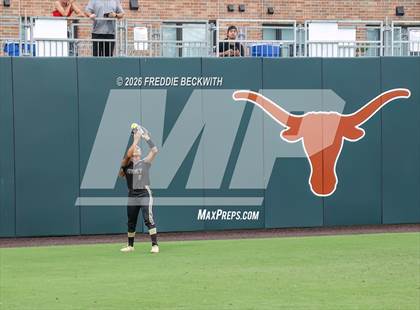 Thumbnail 2 in Katy vs. Forney (UIL 6A D2 Softball Final) photogallery.