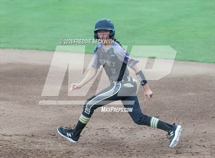 Thumbnail 2 in Katy vs. Forney (UIL 6A D2 Softball Final) photogallery.