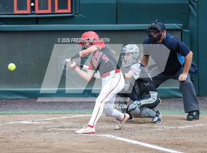 Thumbnail 2 in Katy vs. Forney (UIL 6A D2 Softball Final) photogallery.