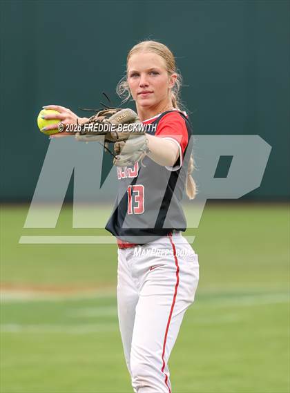 Thumbnail 2 in Katy vs. Forney (UIL 6A D2 Softball Final) photogallery.