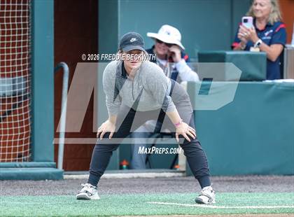 Thumbnail 2 in Katy vs. Forney (UIL 6A D2 Softball Final) photogallery.