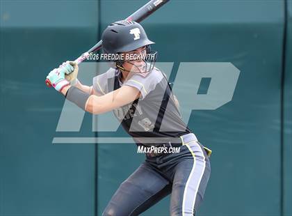 Thumbnail 3 in Katy vs. Forney (UIL 6A D2 Softball Final) photogallery.