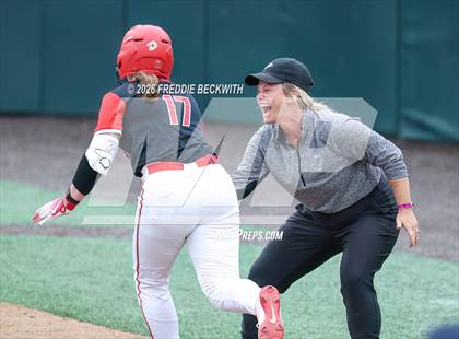 Thumbnail 3 in Katy vs. Forney (UIL 6A D2 Softball Final) photogallery.