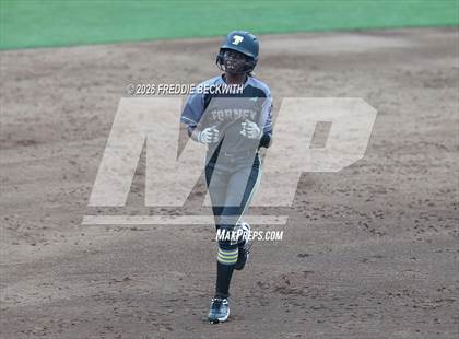 Thumbnail 1 in Katy vs. Forney (UIL 6A D2 Softball Final) photogallery.