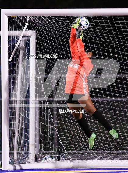 Thumbnail 3 in Woodside @ Newark Memorial photogallery.