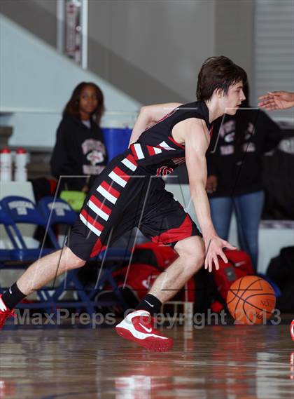 Thumbnail 2 in Westfield vs. Hillcrest (McDonald's Texas Invitational) photogallery.