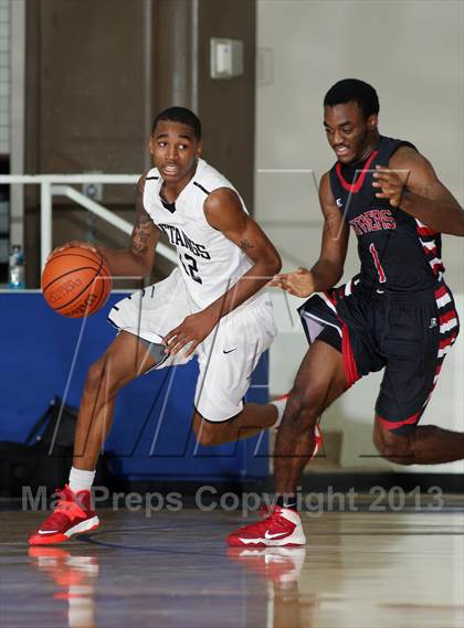 Thumbnail 2 in Westfield vs. Hillcrest (McDonald's Texas Invitational) photogallery.