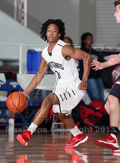 Thumbnail 3 in Westfield vs. Hillcrest (McDonald's Texas Invitational) photogallery.