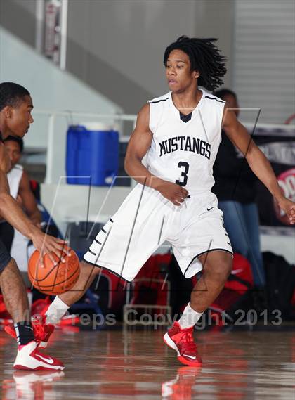 Thumbnail 2 in Westfield vs. Hillcrest (McDonald's Texas Invitational) photogallery.