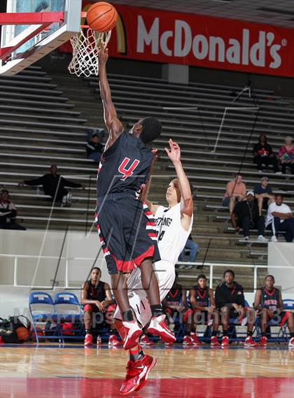 Thumbnail 1 in Westfield vs. Hillcrest (McDonald's Texas Invitational) photogallery.