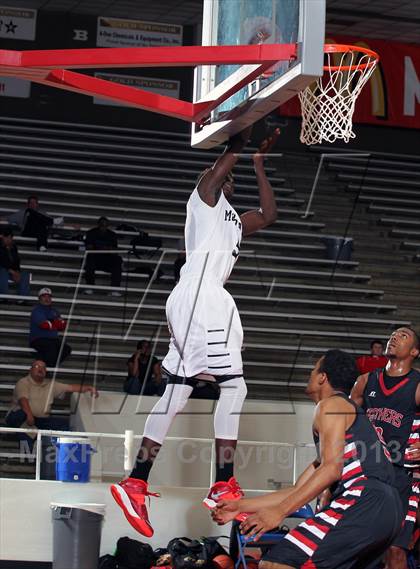 Thumbnail 2 in Westfield vs. Hillcrest (McDonald's Texas Invitational) photogallery.