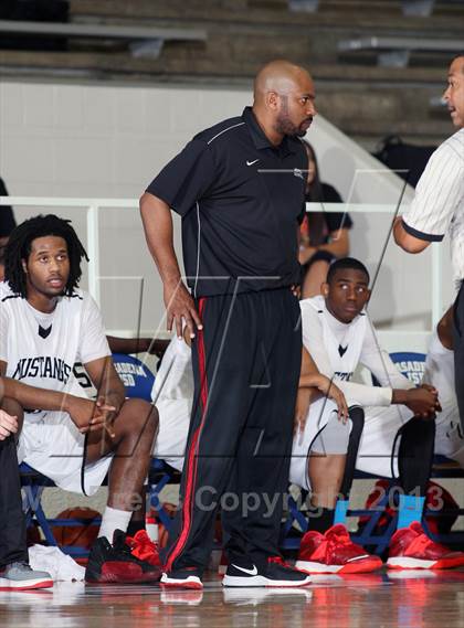 Thumbnail 2 in Westfield vs. Hillcrest (McDonald's Texas Invitational) photogallery.
