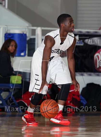 Thumbnail 2 in Westfield vs. Hillcrest (McDonald's Texas Invitational) photogallery.