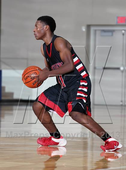 Thumbnail 1 in Westfield vs. Hillcrest (McDonald's Texas Invitational) photogallery.