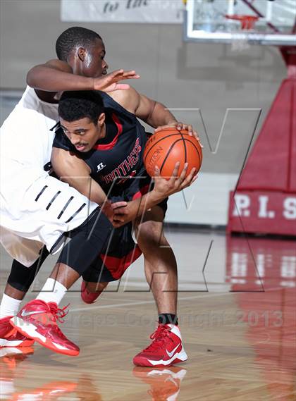 Thumbnail 3 in Westfield vs. Hillcrest (McDonald's Texas Invitational) photogallery.