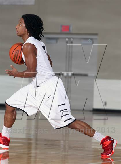 Thumbnail 1 in Westfield vs. Hillcrest (McDonald's Texas Invitational) photogallery.
