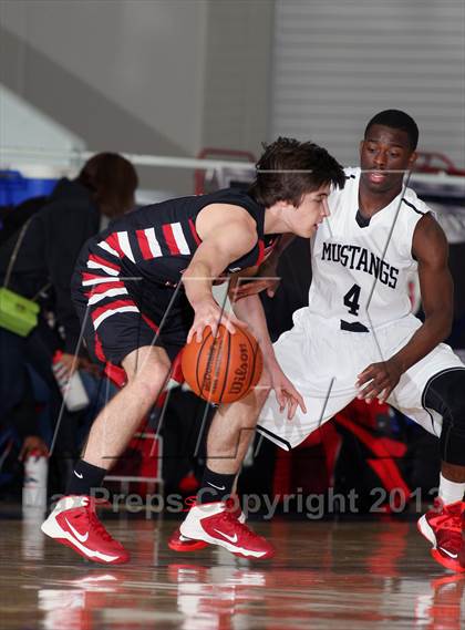 Thumbnail 2 in Westfield vs. Hillcrest (McDonald's Texas Invitational) photogallery.