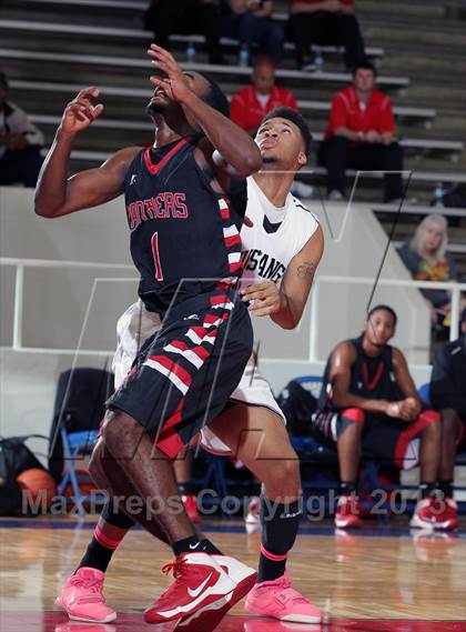 Thumbnail 3 in Westfield vs. Hillcrest (McDonald's Texas Invitational) photogallery.