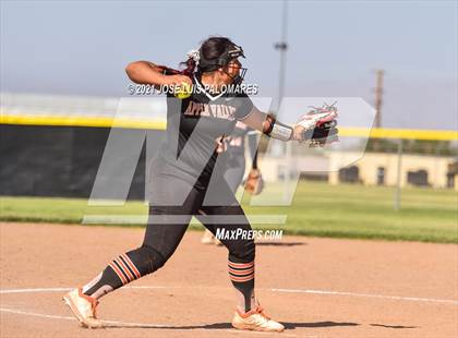 Thumbnail 3 in Apple Valley @ Hesperia photogallery.