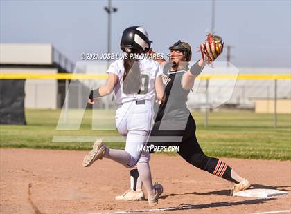 Thumbnail 1 in Apple Valley @ Hesperia photogallery.