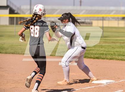 Thumbnail 2 in Apple Valley @ Hesperia photogallery.