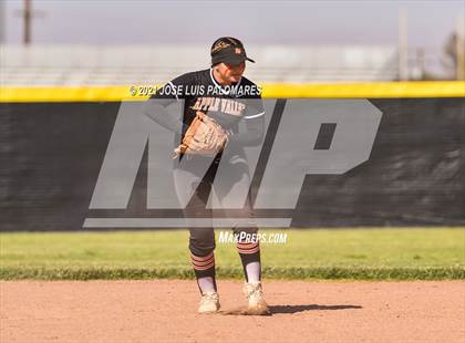 Thumbnail 2 in Apple Valley @ Hesperia photogallery.