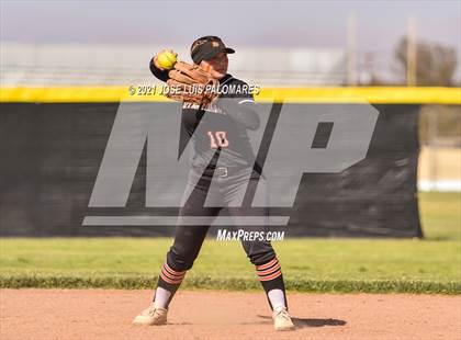Thumbnail 3 in Apple Valley @ Hesperia photogallery.