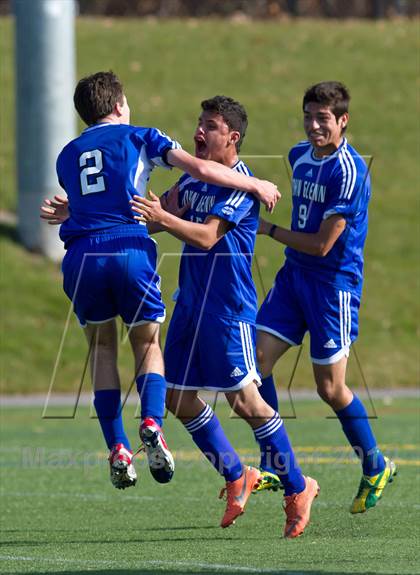 Thumbnail 1 in Elwood-Glenn vs. East Hampton (Suffolk Class A Final) photogallery.
