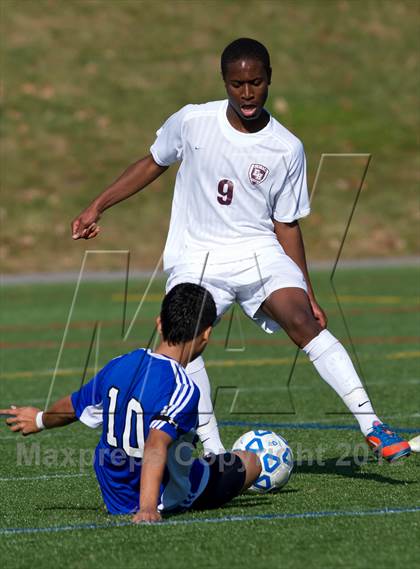 Thumbnail 1 in Elwood-Glenn vs. East Hampton (Suffolk Class A Final) photogallery.